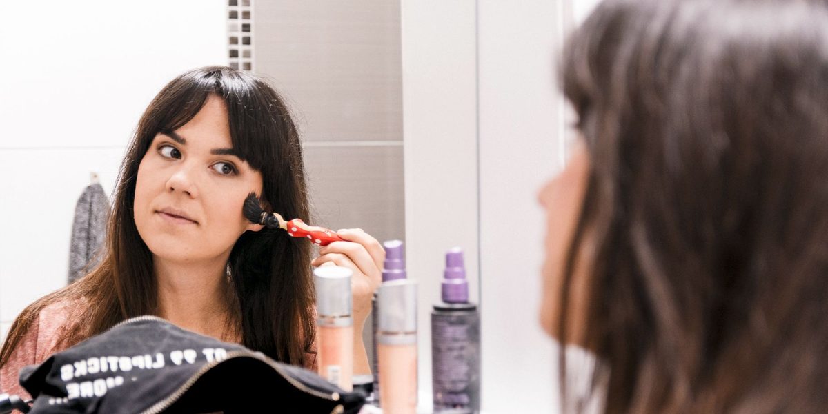 Five-Minute Makeup Ideas for Busy Mornings